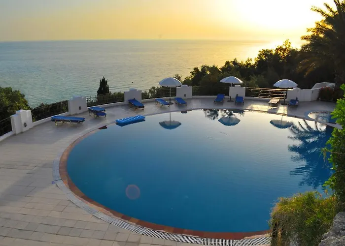 Maria With Pool - Agios Gordios Beach, Corfu 아기오스고르디오스